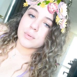 Meet your Posher, Fabiola n.